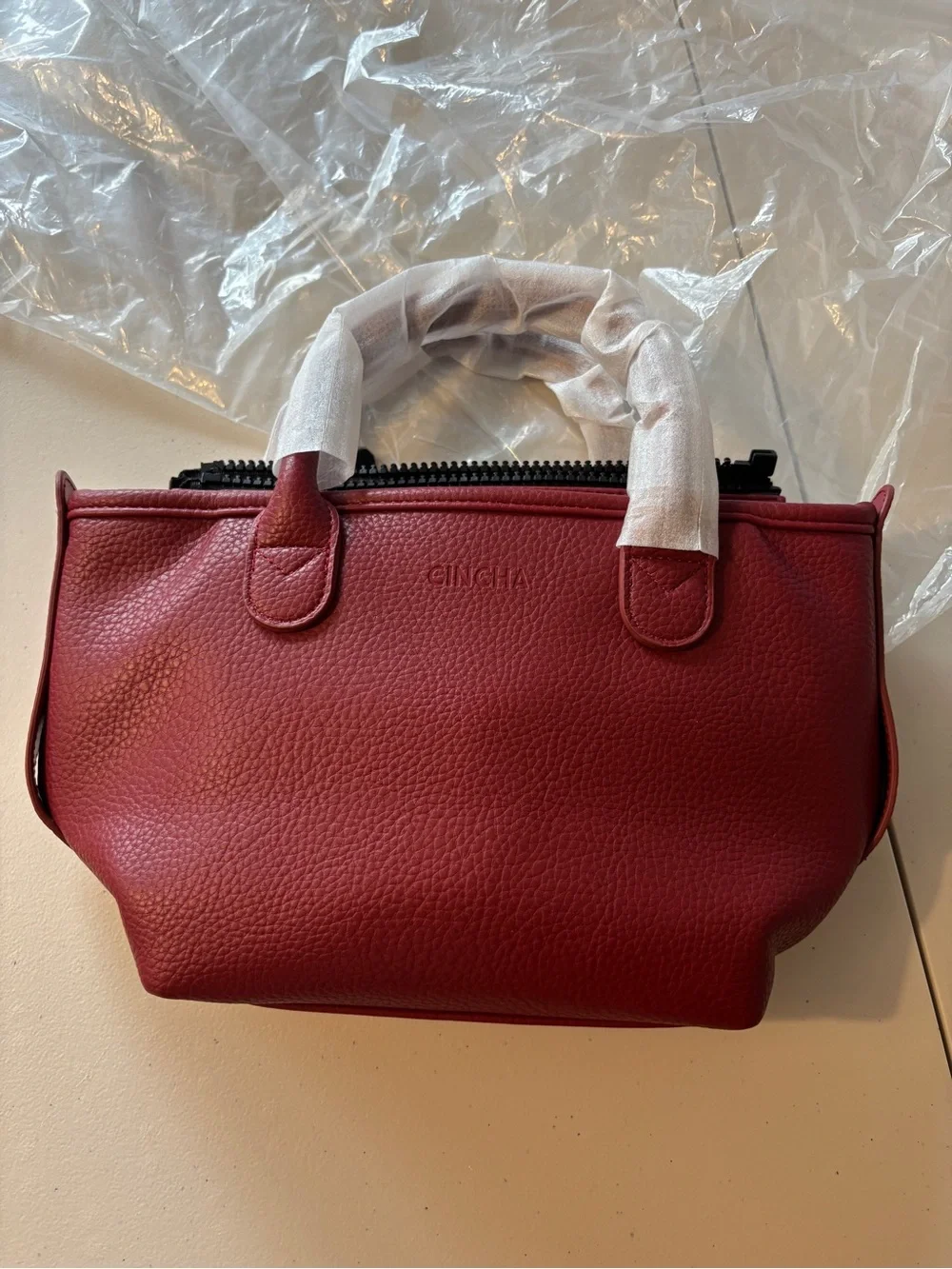 Cincha Small Vegan Leather Go Tote Crossbody Pebbled Elevated Travel Clean Logo